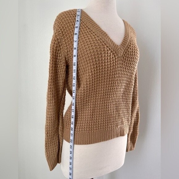 Women's cozy sweater tan longsleeve sweater knitted  Forever 21Size S. - Picture 4 of 8